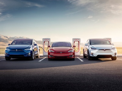 Tesla Hybrid Battery