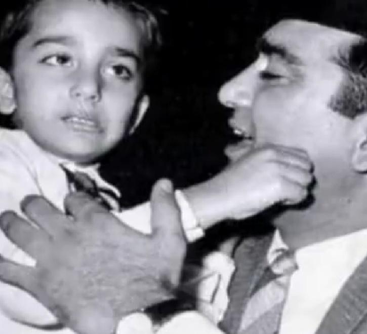 Sanjay Dutt Gets Emotional On Dad Sunil Dutt's Death Anniversary