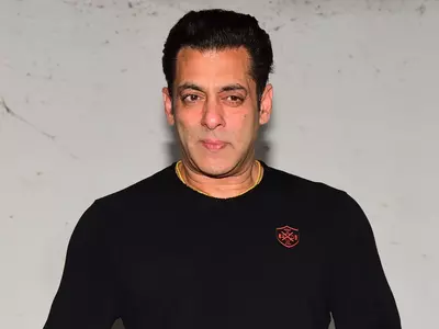 Salman Khan's Driver & Staff Members Test COVID-19 Positive, Actor To Remain In Self-Isolation