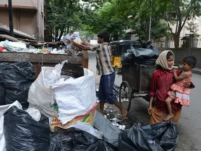 Uttar Pradesh Is Turning 750 Garbage Sites Into 'Beautiful' Selfie Spots