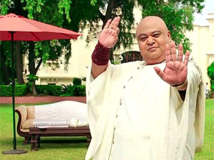 Saurabh Shukla as Tapasvi Maharaj PK