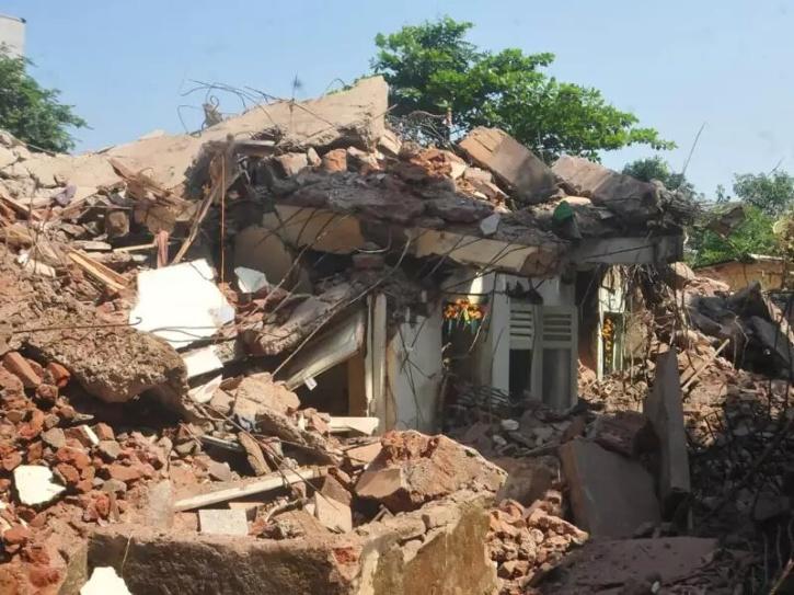 Teenager Watching Web Series Saves Lives Of 75 Residents Of A Dombivli Building That Collapsed