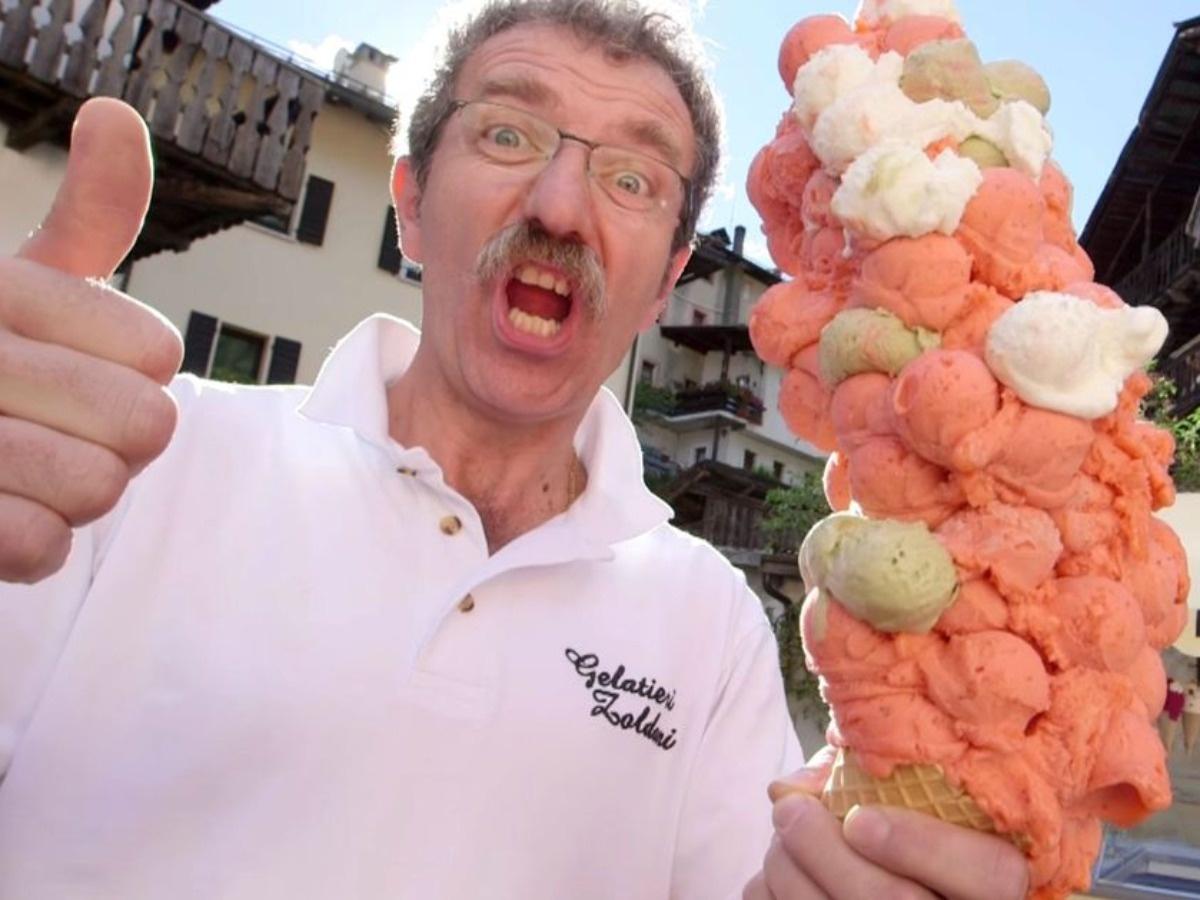 6 Strange Ice Cream Scoops Put to the Test! 