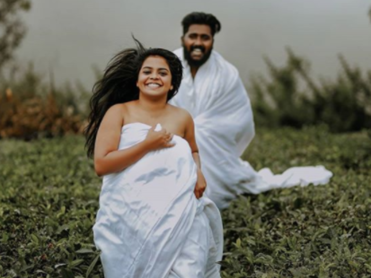 Kerala Couple Responds To Trolls After Offbeat Wedding Photoshoot Porn Pic Hd