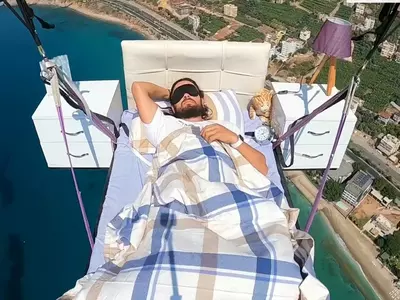 bed paragliding viral video