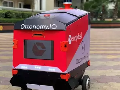 Snapdeal Robot Delivery