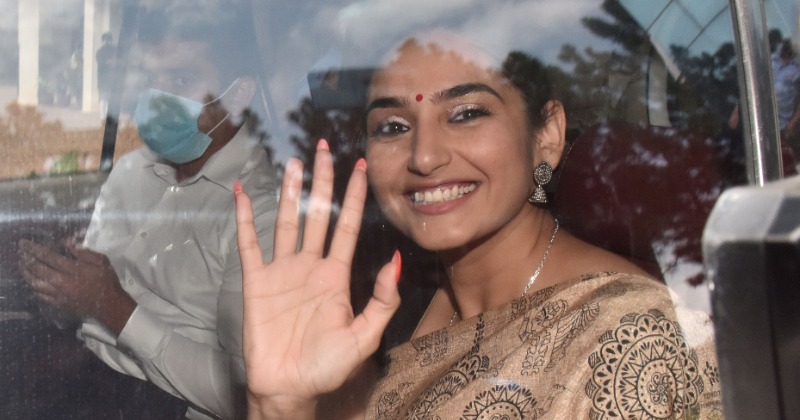 Kannada Actor Ragini Dwivedi Remanded Into Custody After Drugs Were Allegedly Found At Her Home