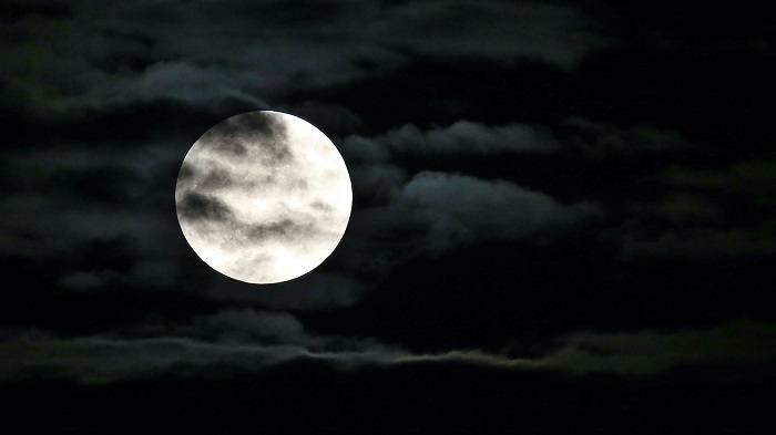 Scientists Discover An 'Expanding' Crack On The Moon