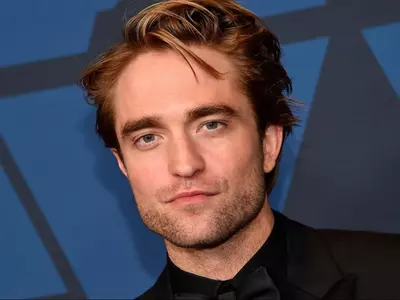 Robert Pattinson Tests Positive For Coronavirus The Batman Shoot Suspended 