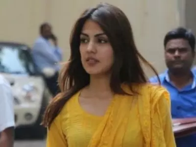 Rhea Chakraborty Is Reportedly Meeting Filmmakers And Looking For Work In Hyderabad