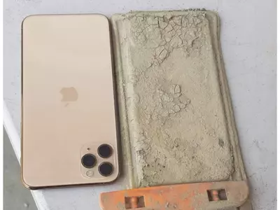 Lost iPhone Found Taiwan Dry Lake