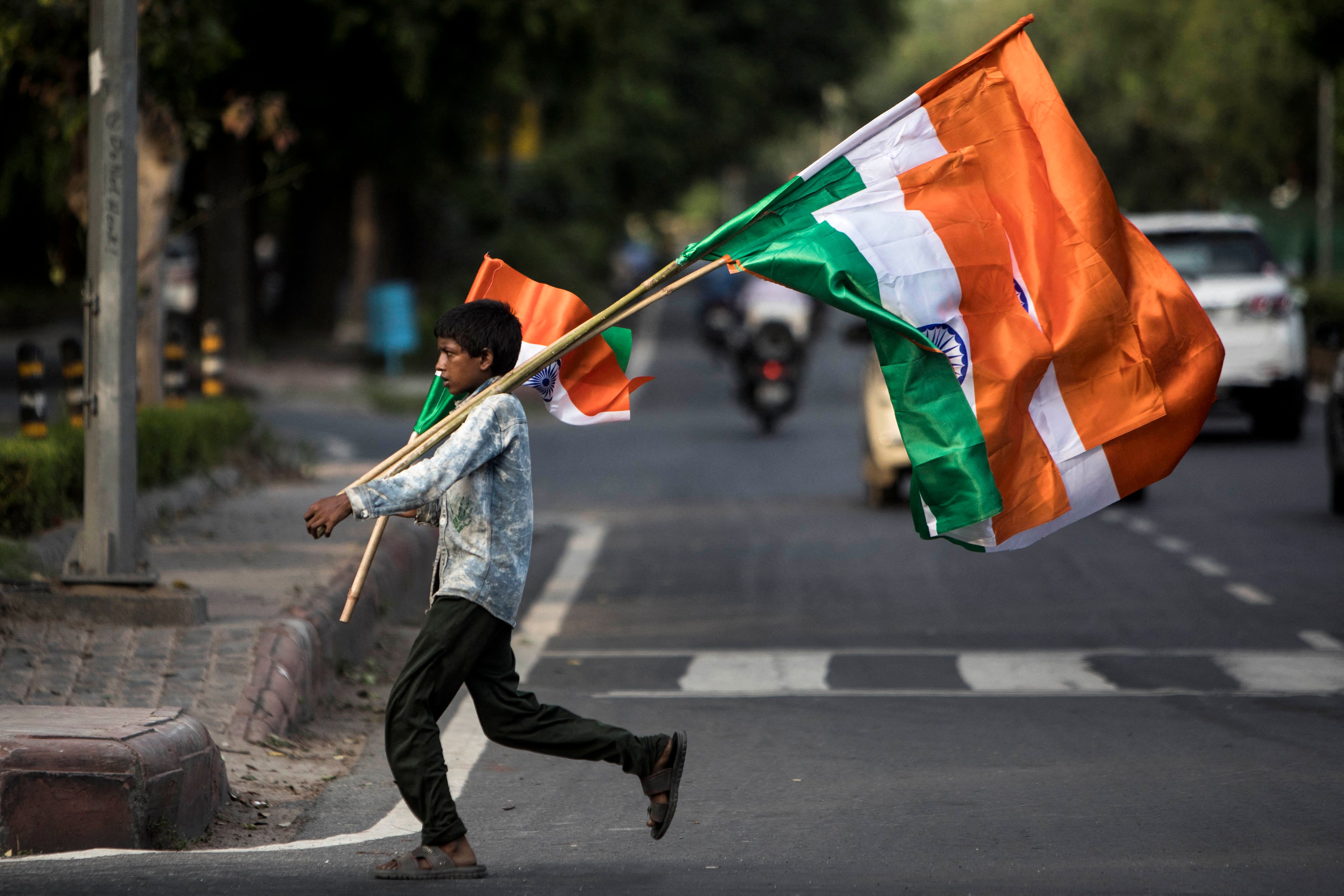 independence day flag at home