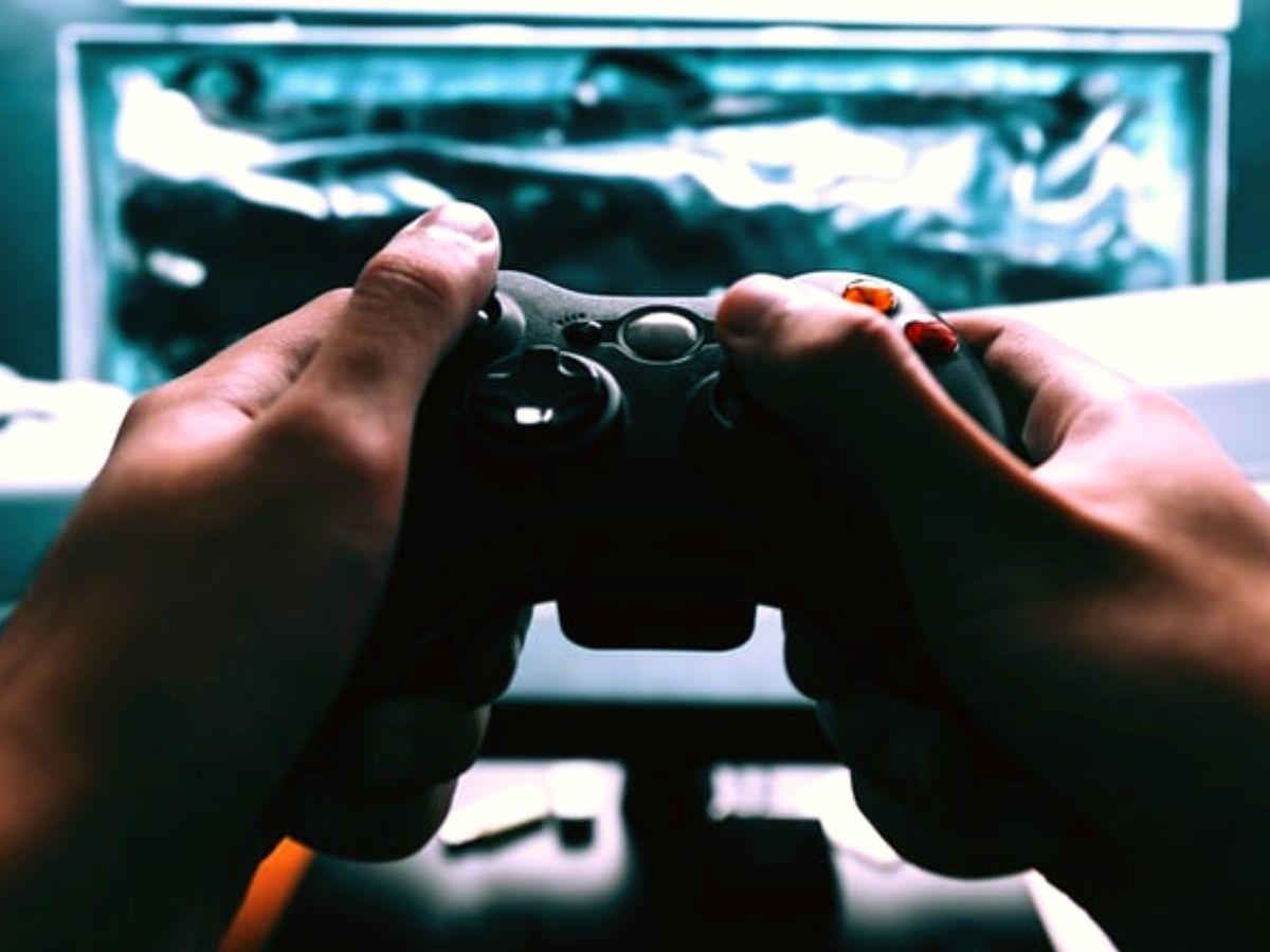 New Study Reveals the Crazy Calorie Burn of Playing Video Games — Eat This  Not That