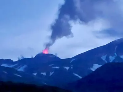 alaska volcanic eruption