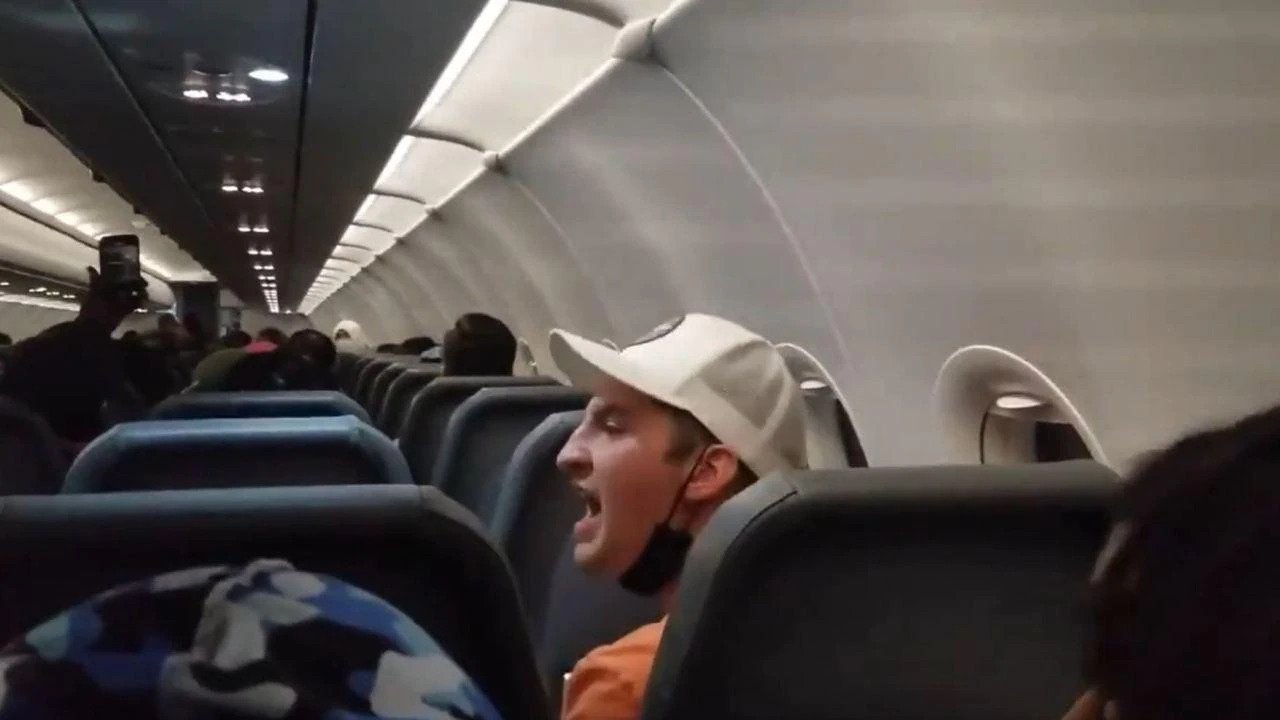 Watch Man Duct Taped To Seat After Allegedly Groping Flight Attendants