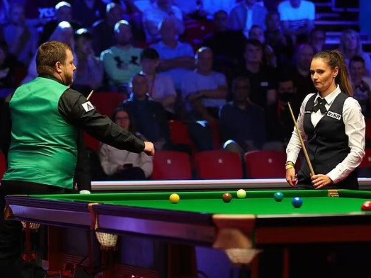 Snooker Player Refuses To Acknowledge Her Opponent Who Happens To Be Her Ex