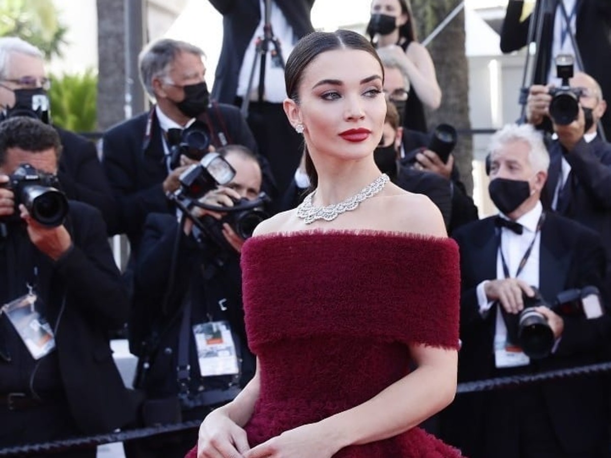 People Think Amy Jackson Looks Like Cillian Murphy In Her Latest Pics And We Now Can
