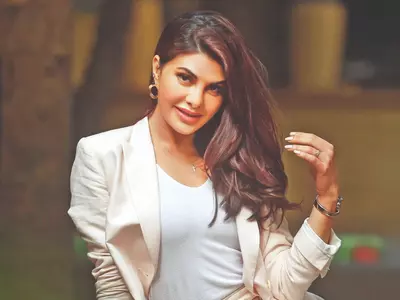 Jacqueline Fernandez stopped at airport over money laundering case.