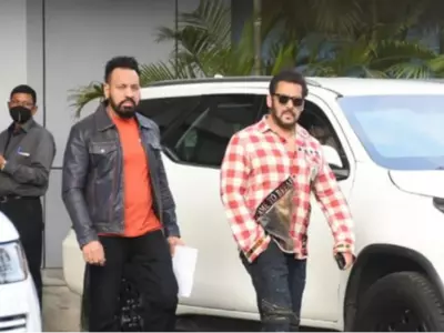 Fans Guess Why Salman Khan Looked Angry As Returned To India From 'Da Bangg Tour'