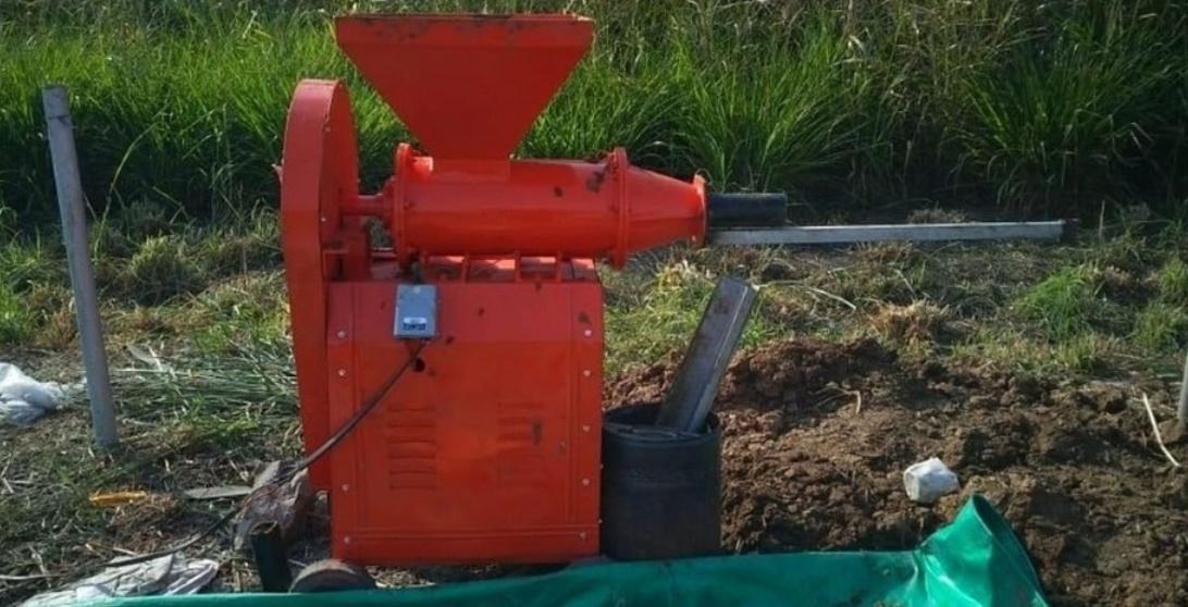 kartik pal punjab engineer designed a machine that converts cow dung into wood