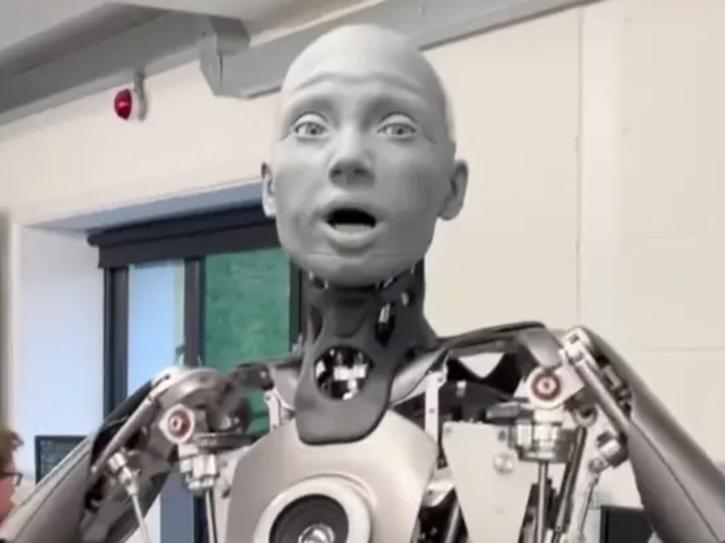 Humanoid Robot Has Very Real Facial Expressions