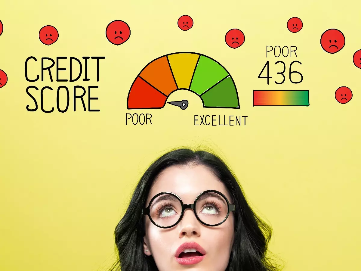 how credit bureaus calculate credit score