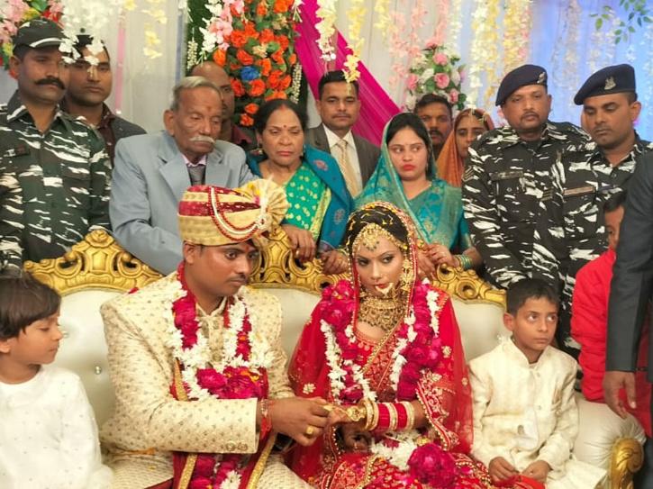 CRPF Jawan reaches marriage ceremony of martyred soldier 