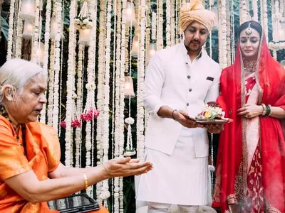 'Together We Can Rise Up', Dia Mirza Gives Shout Out To Woman Priest Who Solemnised Her Wedding