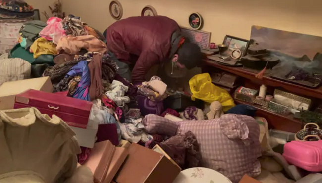 Antique Shop Owner Finds Unexpected Treasure In Hoarder's House