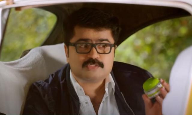 Hair Oil Brand & Actor Who Endorsed It Ordered To Pay Fine For Misleading Ad On Hair Growth Hair Oil Brand & Actor Who Endorsed It Ordered To Pay Fine For Misleading Ad On Hair Growth