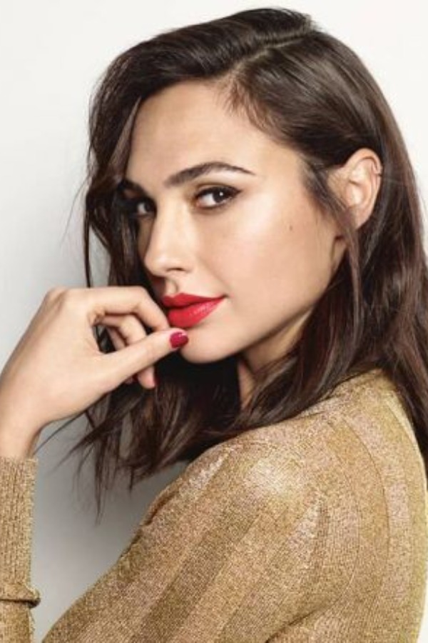 Gal Gadot Trolled For Hailing Shaheen Bagh’s Dadi Bilkis As Her Inspiration From 2020