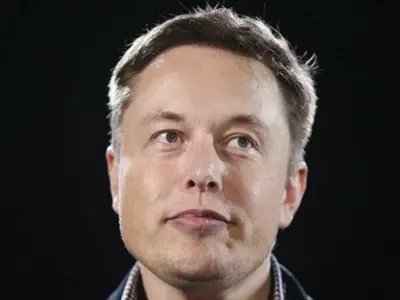 Elon Musk Promises $100 Million To Creator Of The Best Technology To Capture Carbon Emissions