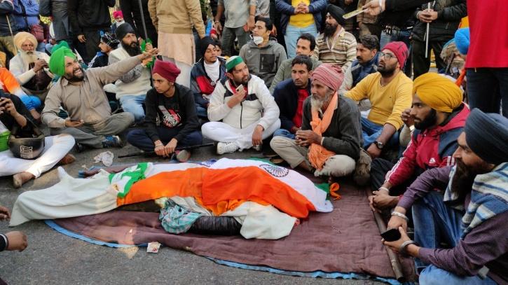 Protesting Farmer Dies In Delhi; Farmers Allege He Was Shot, Police Say His Tractor Overturned