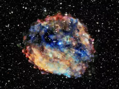 NASA Shares Image Of A Neutron Star In The Middle Of A Supernova Resembling A Cloud Of Colours