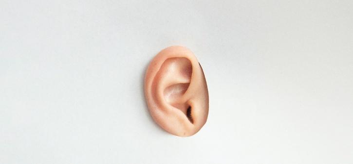 Cómo mantener los oídos sanos y escuchar durante mucho tiempo