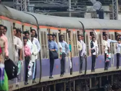 mumbai-train-60002dac25dc3