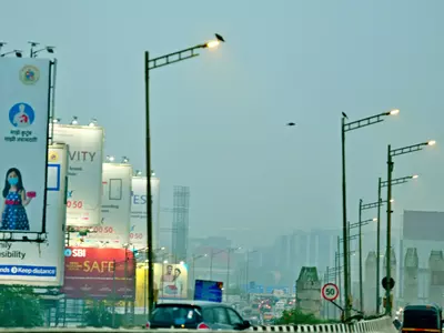 Smog covers Mumbai.