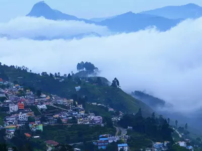 clouds at kodaikanal hills