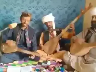 baloch singers singing teri mitti
