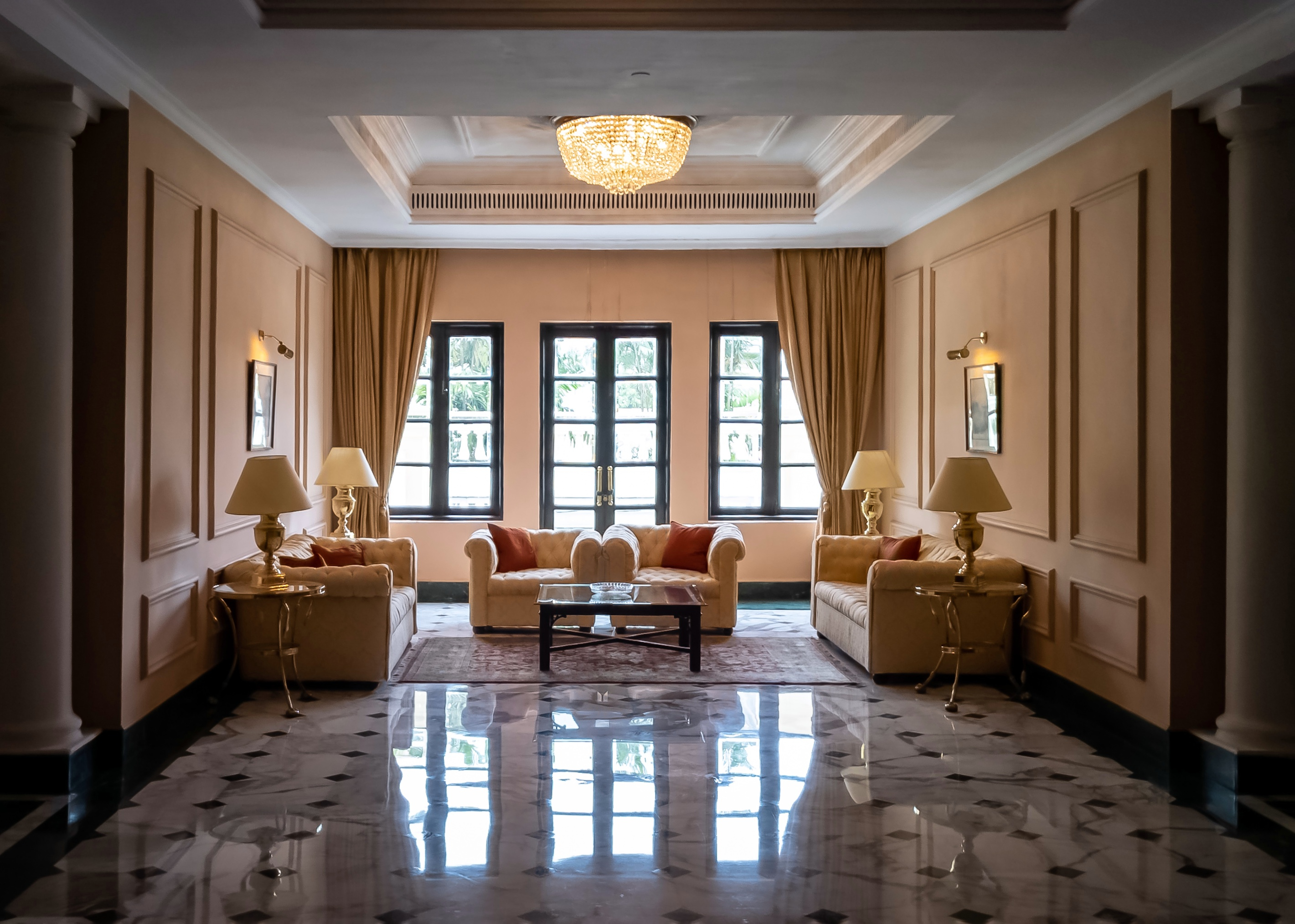 Story Of Mohan Singh Oberoi From Rags To Riches