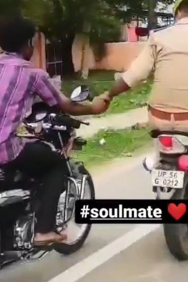Watch: Hilarious Video Shows UP Cops Using 'Desi Jugaad' To Arrest And Ride Criminal To Police Station