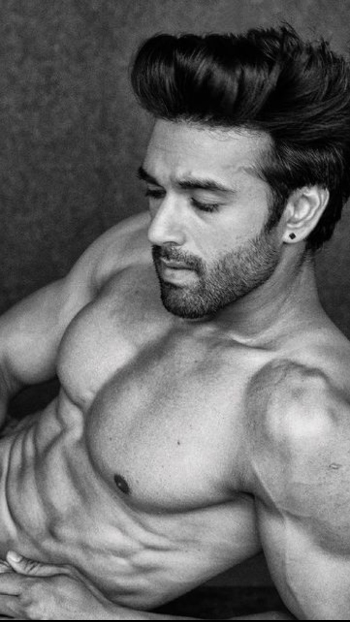 Pulkit Samrat Chiseled Body Secret Revealed