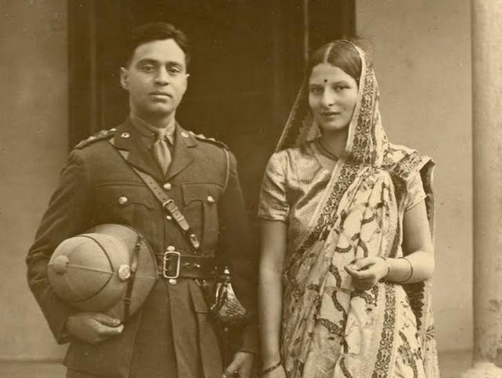 Maj General Vikram Khanolkar and Savitri Khanolkar