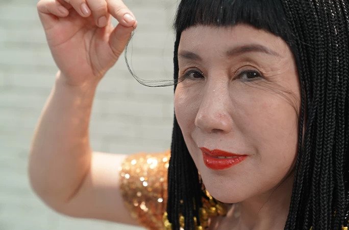 You Jianxia: Woman With World's Longest Eyelash Breaks Her Own Record