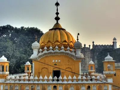 Gurdwara Sri Dehra Sahib in Lahore