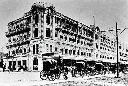 Grand Hotel in 1920 before M.S. Oberoi acquired it in 1938