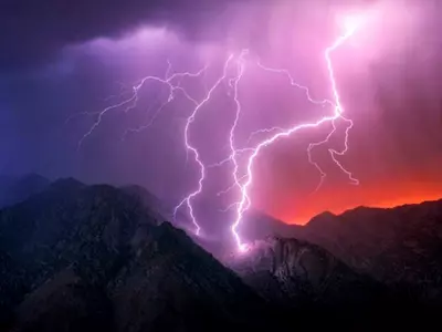 lightning life on Earth