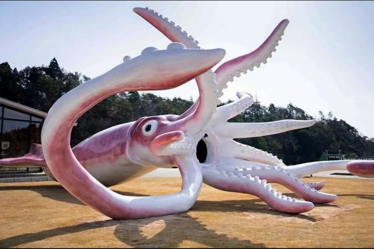 Japanese Town Spends COVID Relief Fund On Giant Squid Statue