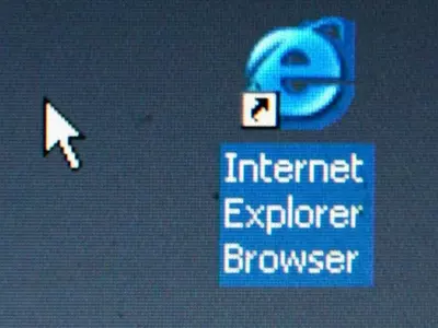 internet explorer dead 2022