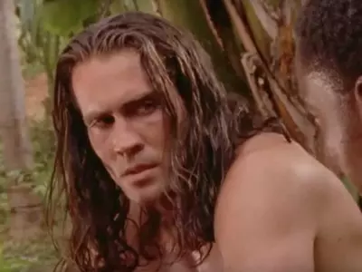 Joe Lara in Tarzan: The Epic Adventures died in a plane crash.